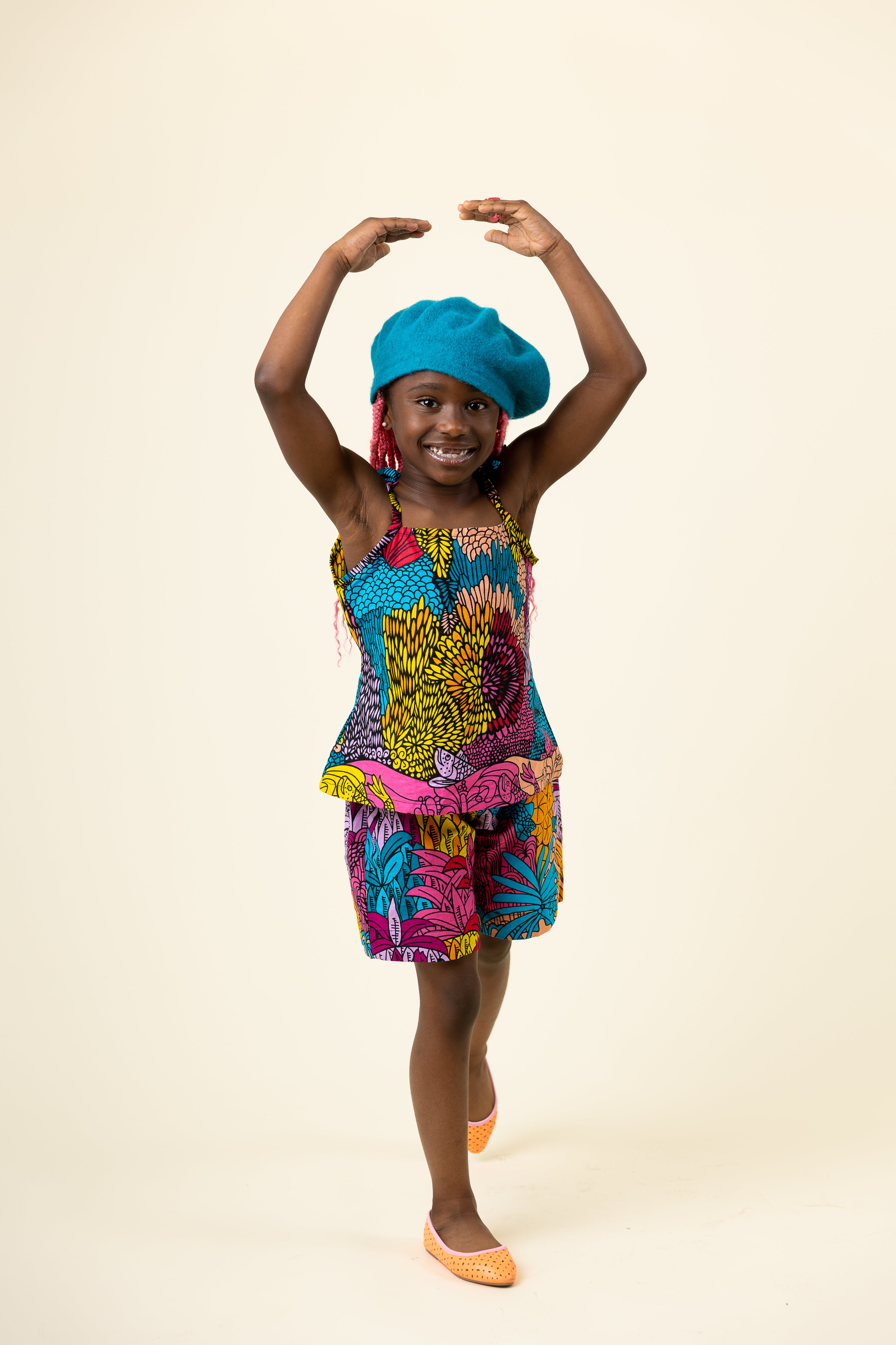 Akomah shorts & top set (little girls)